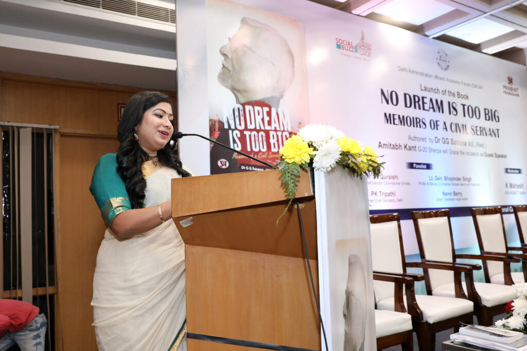 Nidhi Saxena hosting the book launch of Dr GG Saxena's book titled "No Dream is Too Big: Memoirs of a Civil Servant". 